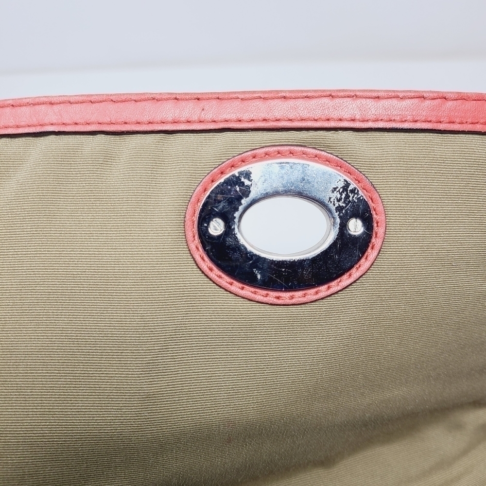 Coach | Vintage Salmon Pink Leather Pebble Top Hobo Bag (One Size) - Picture 5 of 16